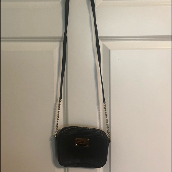 Michael Kors purse - Picture 2 of 3